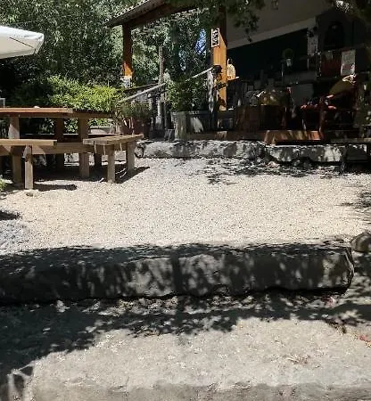 Les De