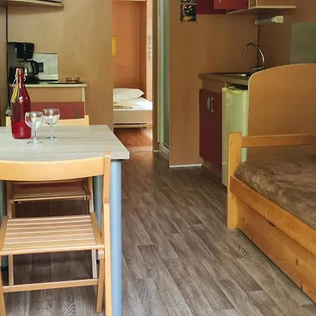 Les De Campingplads Labeaume